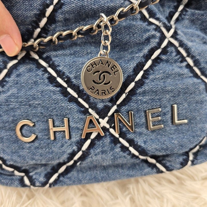 Chanel Hobo 22 Bags